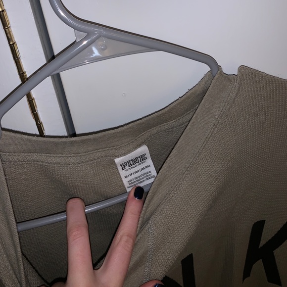 PINK cropped sweatshirt - Picture 3 of 4